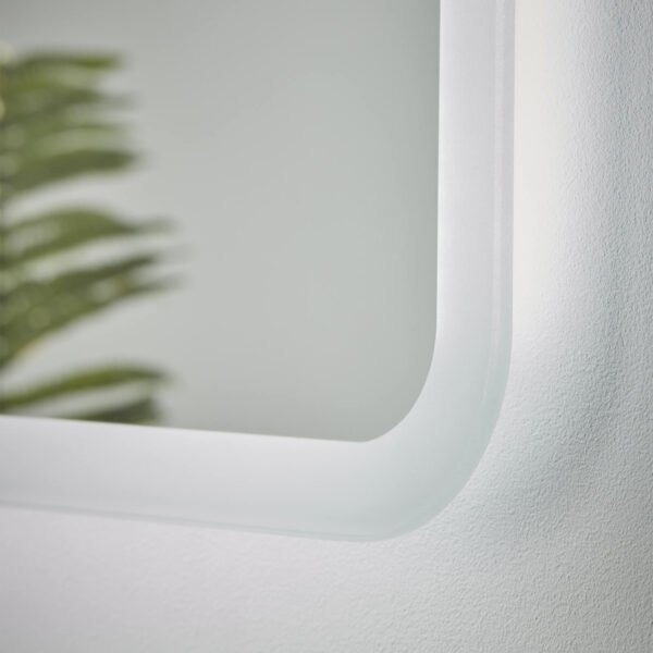 Tavistock Evade LED Illuminated Mirror With Demister Pad - Image 3