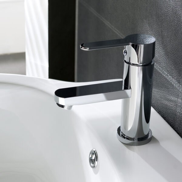 Eastbrook Prado 800 Mono Basin Mixer Tap With Click Waste Chrome - Image 3