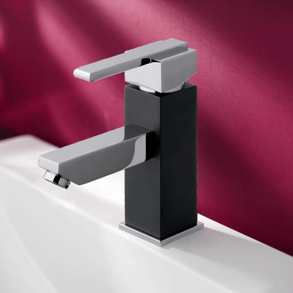 Eastbrook Prado 600 Mono Basin Mixer Tap With Waste - Image 2