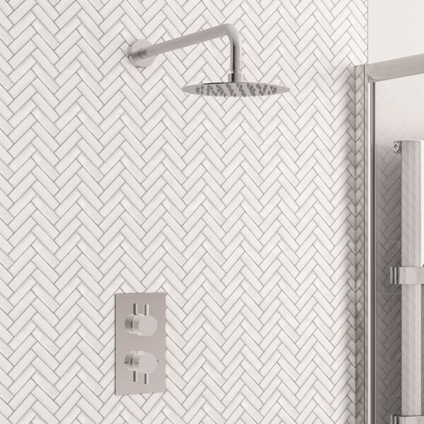 Eastbrook Concealed Shower Valve With Round Shower Head And Arm Chrome